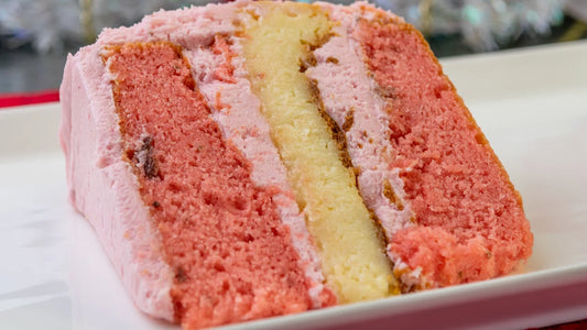 Strawberry Cheesecake CAKE